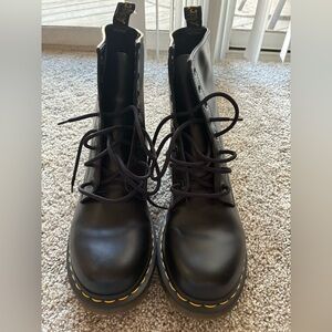 Dr. Martens Black Lace-Up Combat Boots - Women - never worn